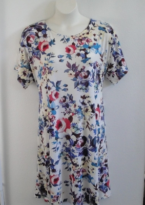 Red/White/Blue Floral Rayon Knit Post Surgery Gown - Orgetta